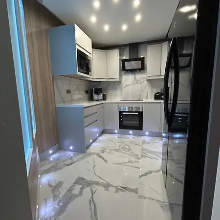Lucid Magic Dream Apartment