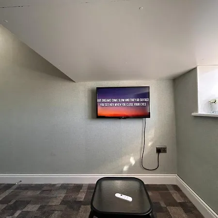 Apartment Lucid Magic Dream Limerick