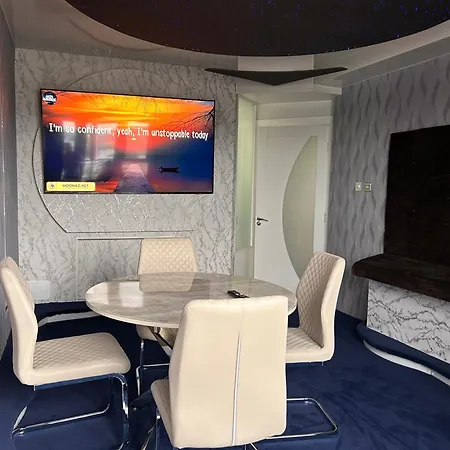 Lucid Magic Dream Apartment